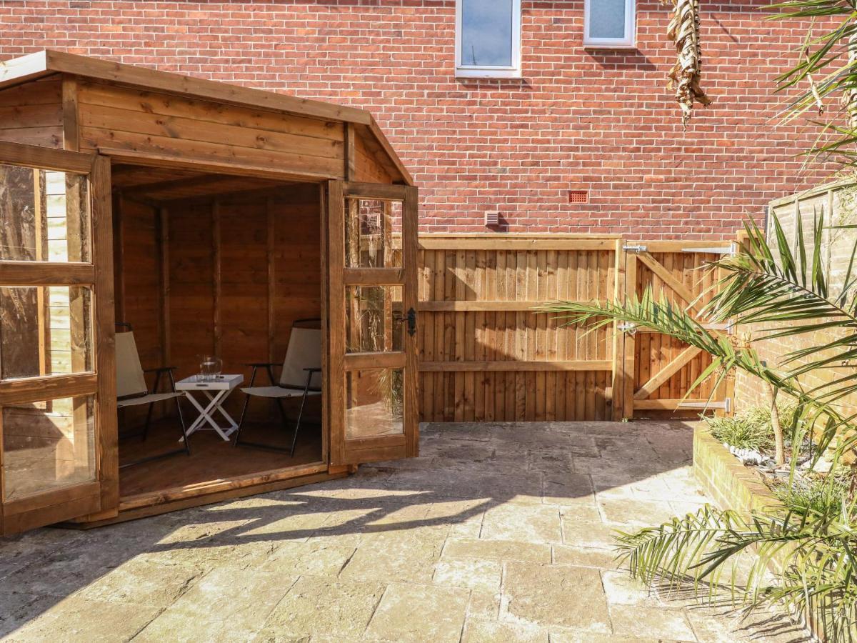 Sandsfoot Rest Weymouth Exterior photo
